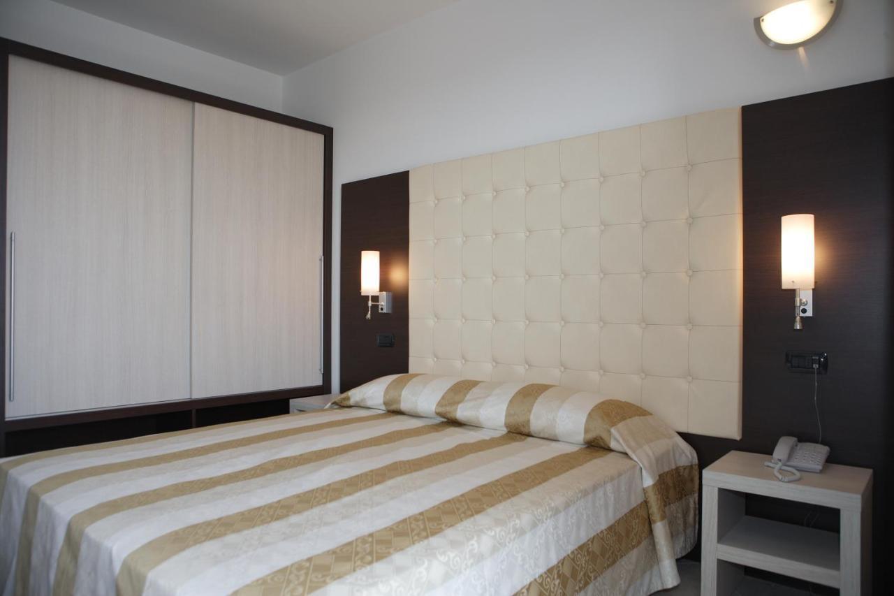 Eraclea Palace Appartements エラクレア・マーレ エクステリア 写真